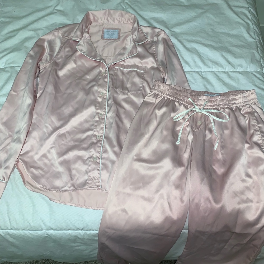 Abercrombie & Fitch pink pajamas XS